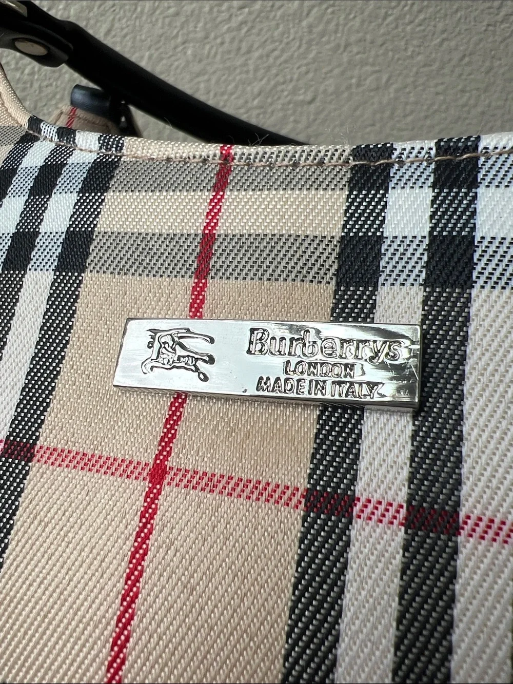 Classic Plaid Shoulder Bag with Black Handles